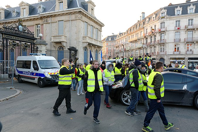 Manifestation Du Mouvement Des Gilets Jaunes à Belfort Le