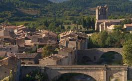 L’abbaye de Lagrasse a du succès… et la gauche a peur !